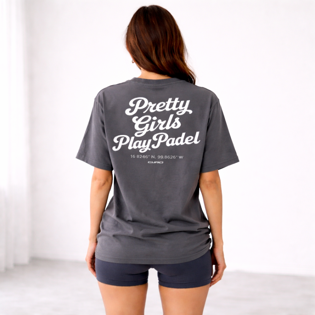 PRETTY GIRLS PLAY PADEL TEE